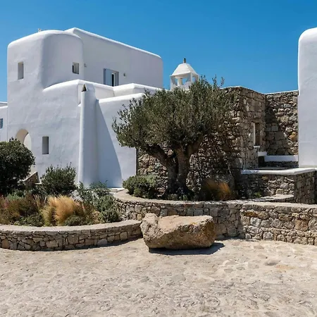Impressive With Views Villa